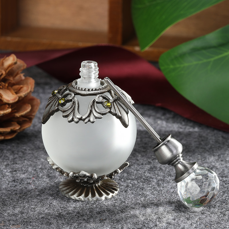 アンティークシルバーガラス香水瓶、オリーブグリーンのラインス - Perfume Fragrance Refill のレビューと価格
