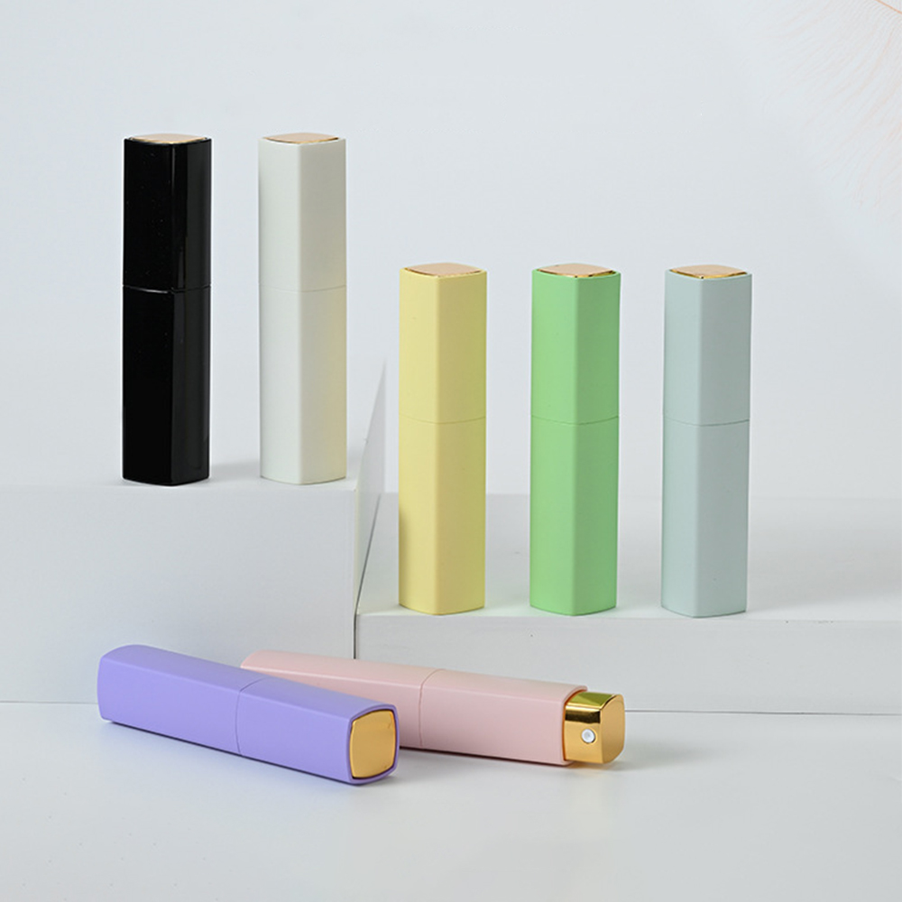 新登場の人気商品 10ML スクエア型回転式ABS香水アトマ - Perfume Fine Fragrance のレビューと価格