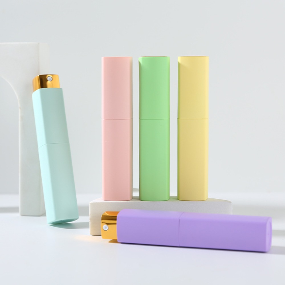 新登場の人気商品 10ML スクエア型回転式ABS香水アトマ - Perfume Fine Fragrance のレビューと価格