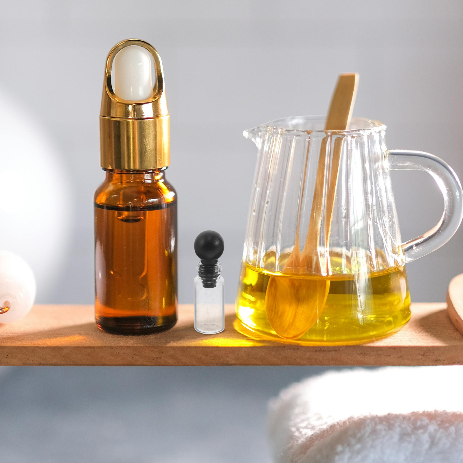 150個入り、ガラス製香水サンプル容器、小型ボールストッパー - Perfume Fragrance Samples のレビューと価格