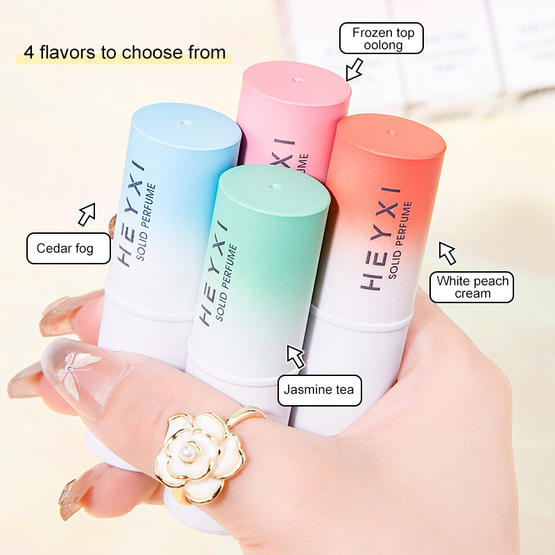 4個入り固形香水バームセット 4つのフレッシュな香り 携帯用 - Perfume Fragrance Samples のレビューと価格