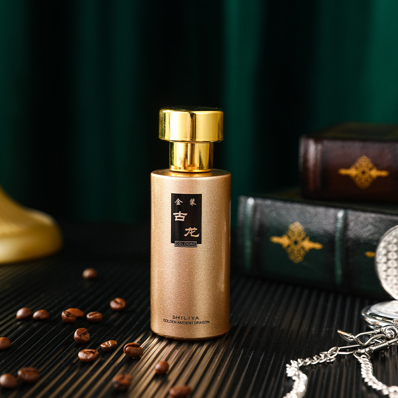 ケルン香水　長時間持続する香り　オリエンタルウッディの香り　 - Fragrance Perfume Usa のレビューと価格